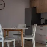 Spacious & Functional With Workspace By Renters Ostrów Wielkopolski