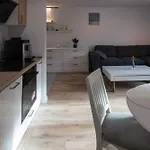 Spacious & Functional With Workspace By Renters * Ostrów Wielkopolski
