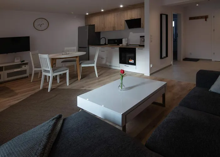 Spacious & Functional With Workspace By Renters * Ostrów Wielkopolski