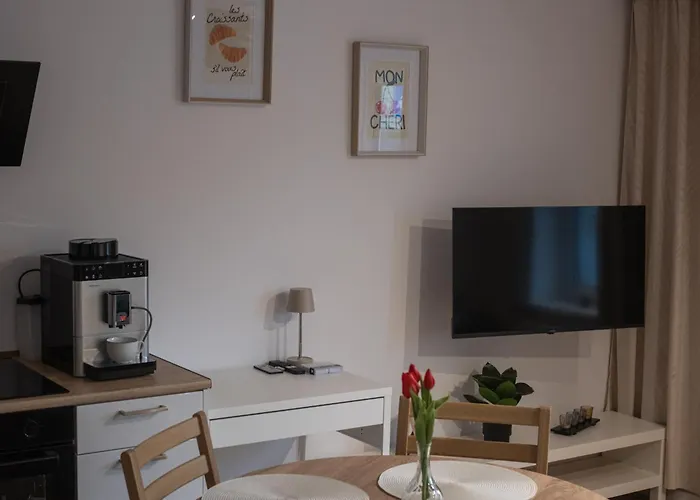 Apartament Spacious & Functional With Workspace By Renters Ostrów Wielkopolski