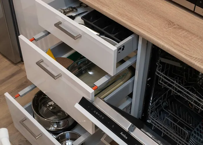 Apartament Spacious & Functional With Workspace By Renters